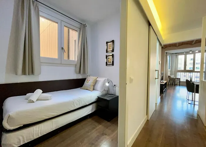 Barcelonaforrent Tucson * برشلونة